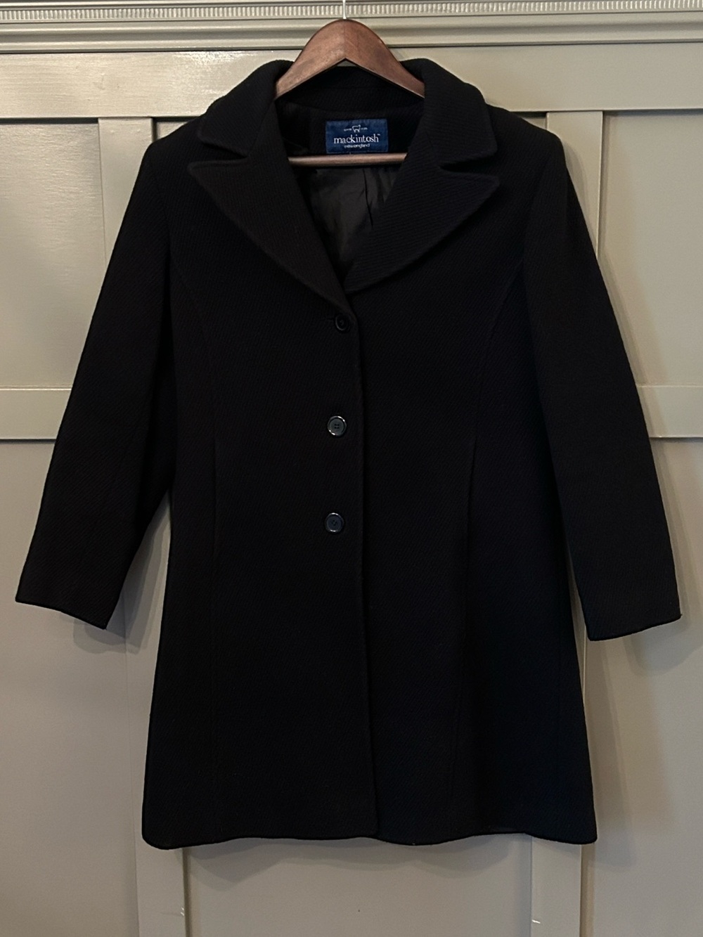 Mackintosh New England Wool Pea Coat Black Single Breasted Size 4 Petite